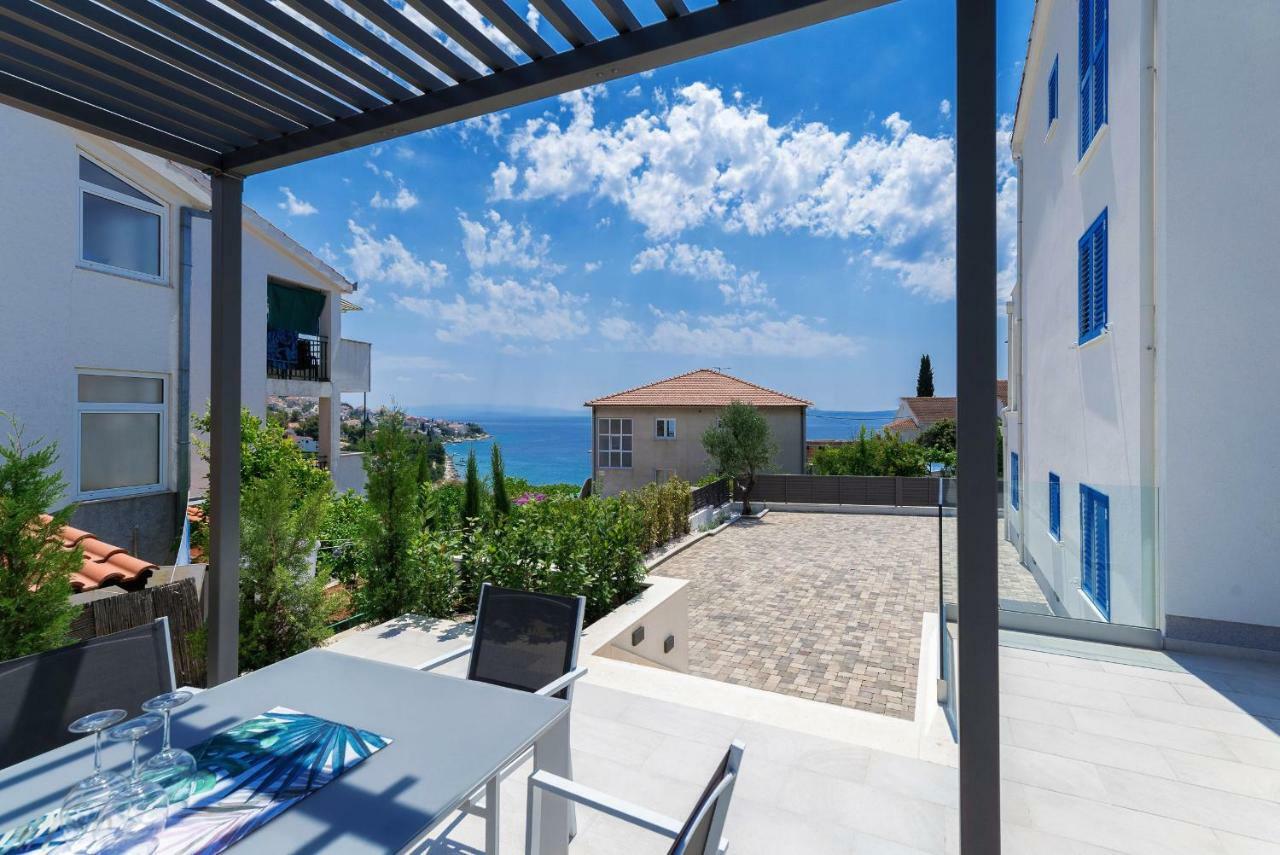 Villa Miholina - With Heated Swimming Pool Трогир Экстерьер фото