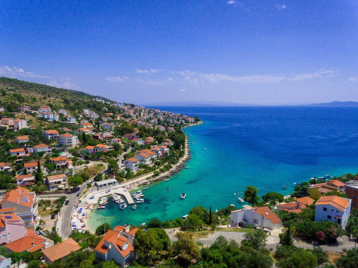 Villa Miholina - With Heated Swimming Pool Трогир Экстерьер фото