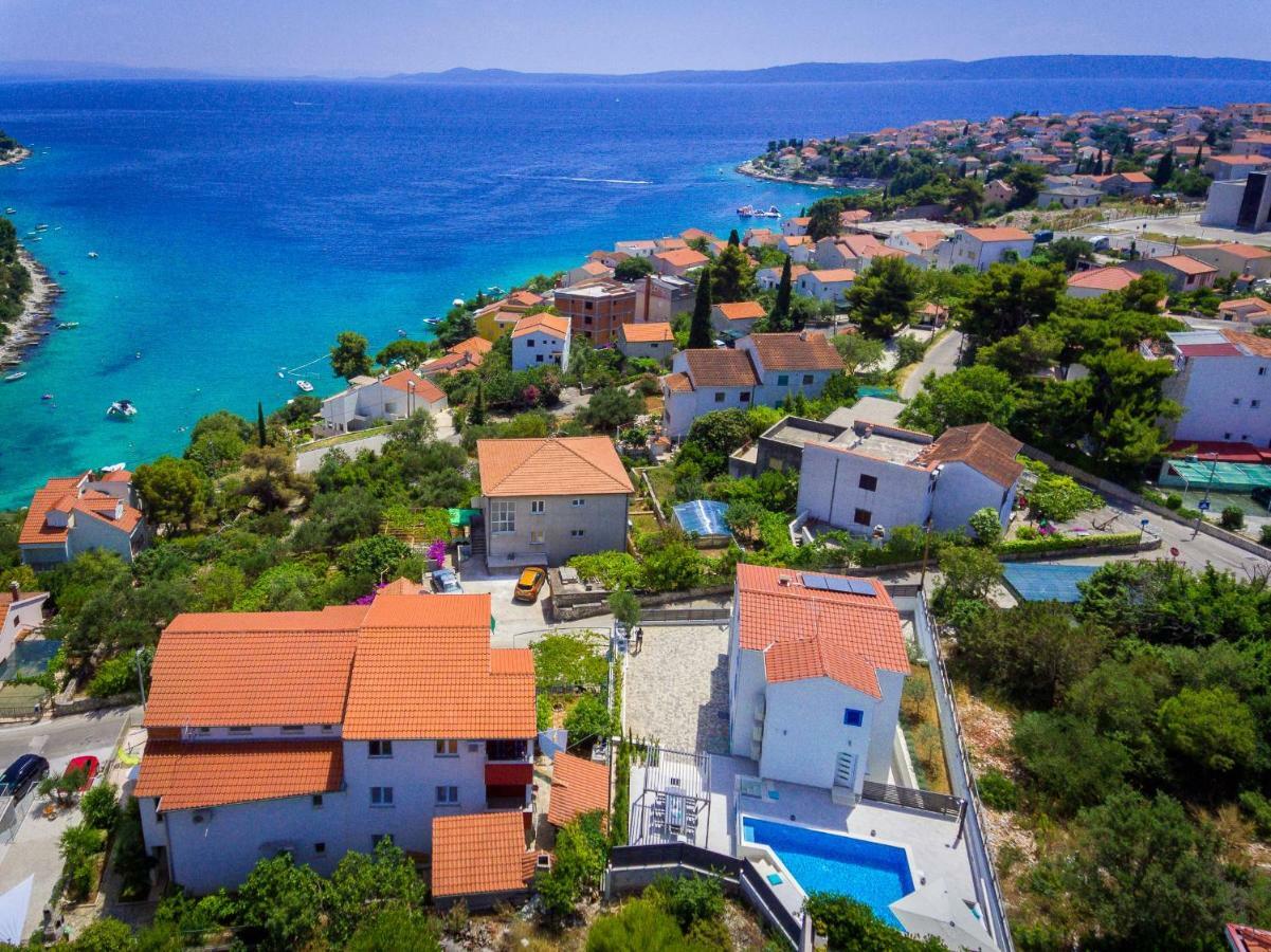 Villa Miholina - With Heated Swimming Pool Трогир Экстерьер фото