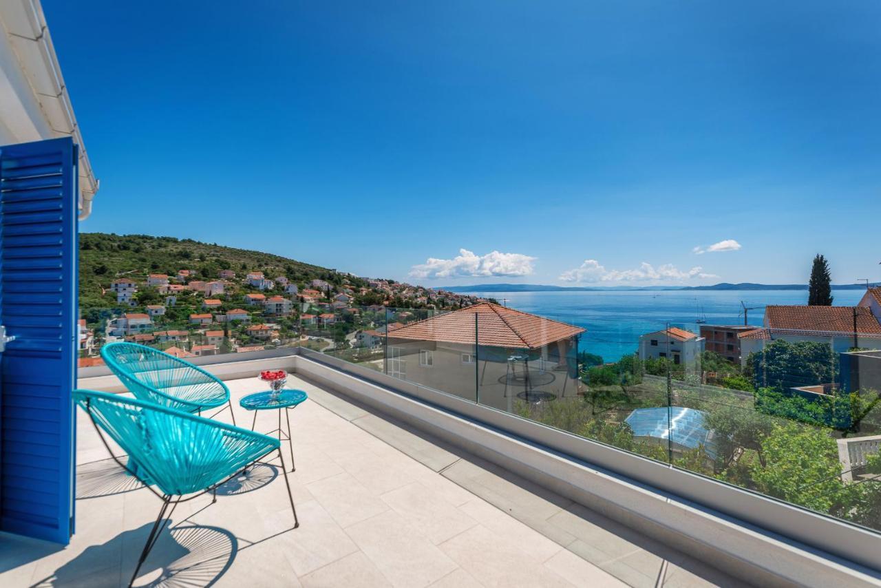 Villa Miholina - With Heated Swimming Pool Трогир Экстерьер фото